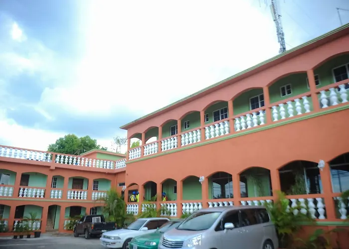 Rosehall Deluxe Bed and breakfast 2*