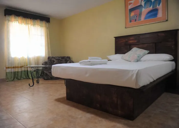 Rosehall Deluxe Bed and breakfast